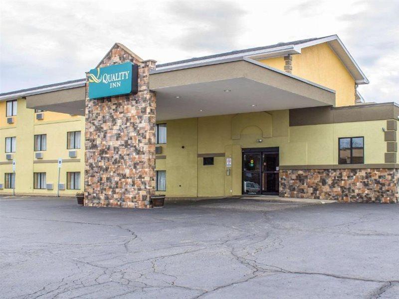 Quality Inn Hall Of Fame Κάντον Εξωτερικό φωτογραφία